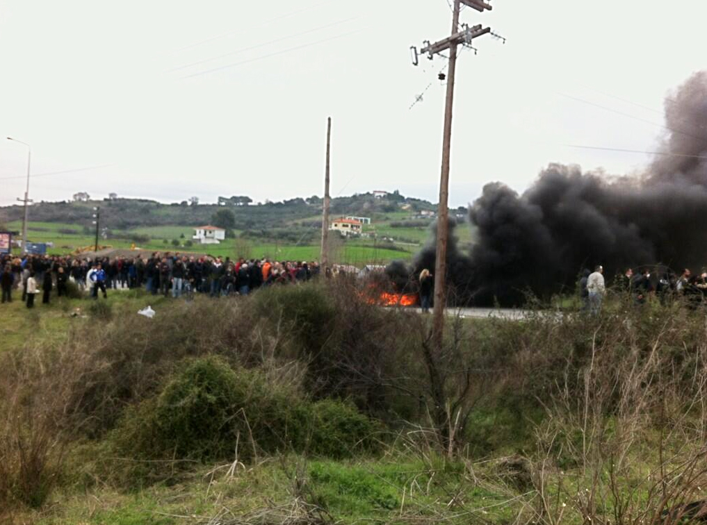 Δακρυγόνα στην Ιερισσό – Επεισόδια για τις προσαγωγές